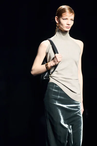 Look 62